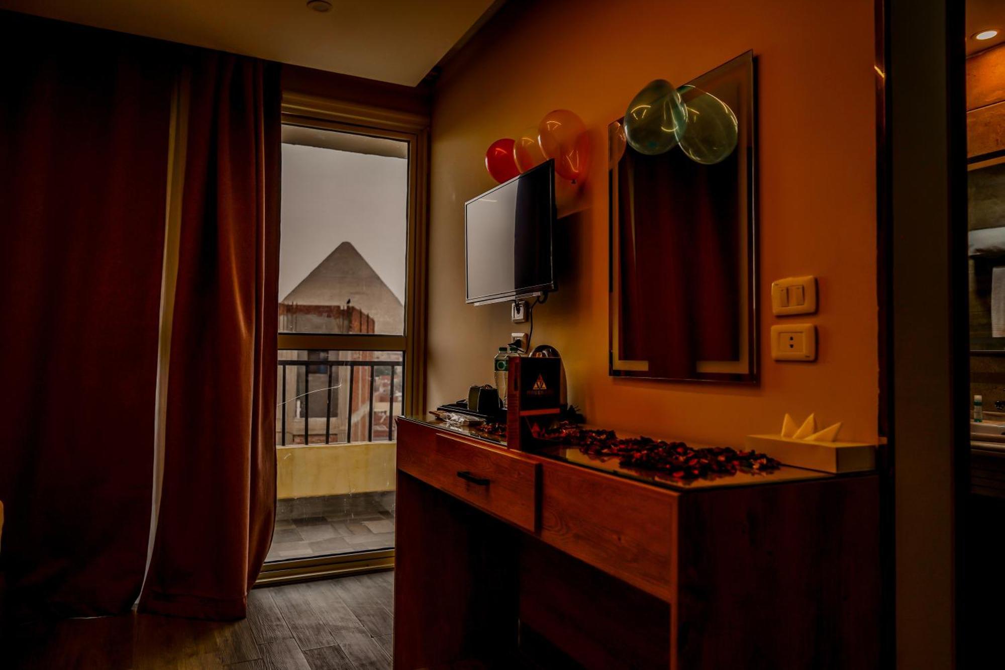 Pyramids Hotel Kafret el-Gabal Eksteriør bilde