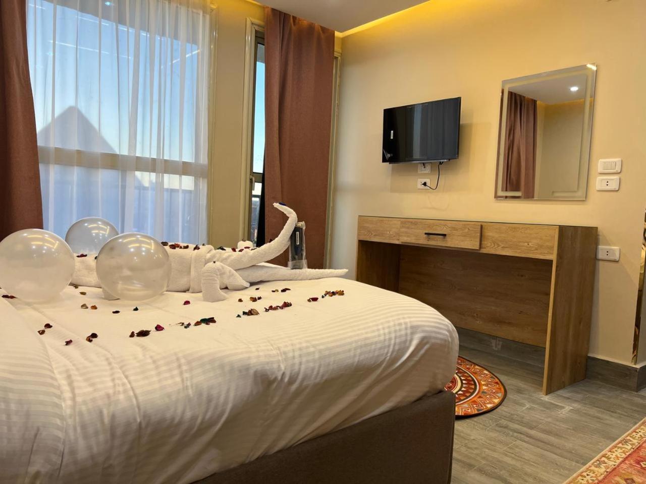 Pyramids Hotel Kafret el-Gabal Eksteriør bilde