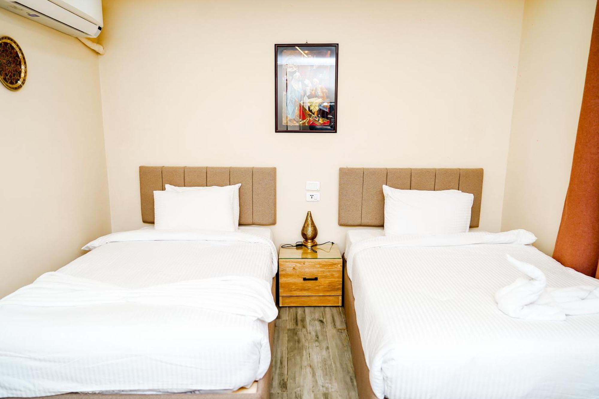 Pyramids Hotel Kafret el-Gabal Eksteriør bilde