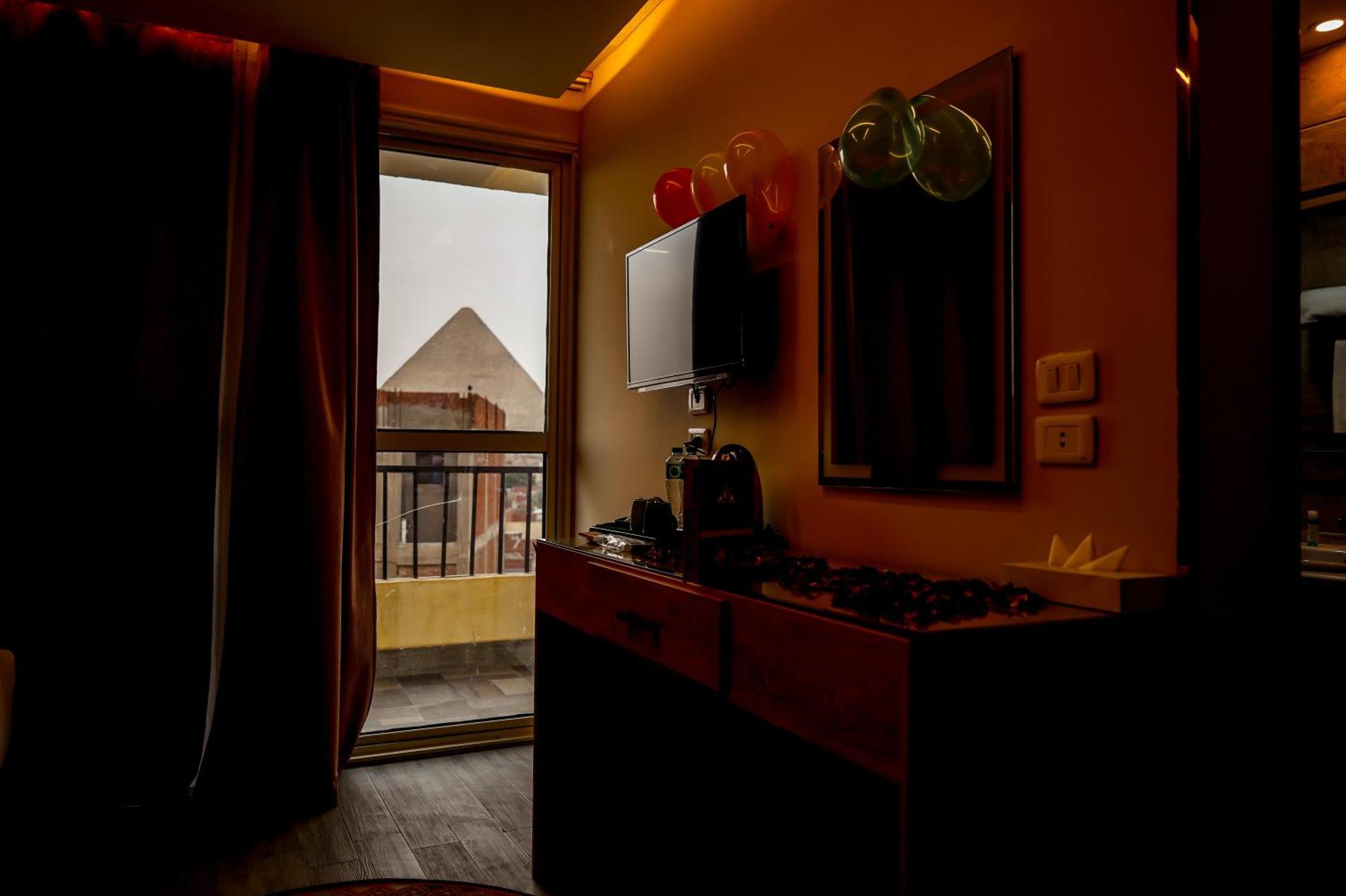 Pyramids Hotel Kafret el-Gabal Eksteriør bilde