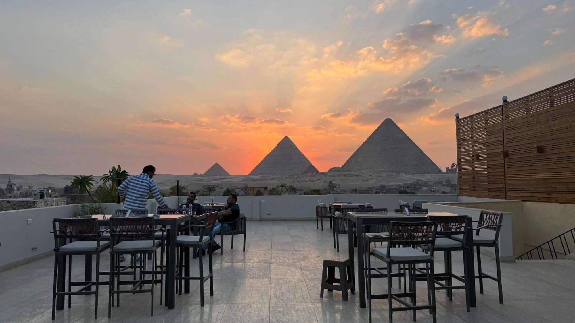 Pyramids Hotel Kafret el-Gabal Eksteriør bilde