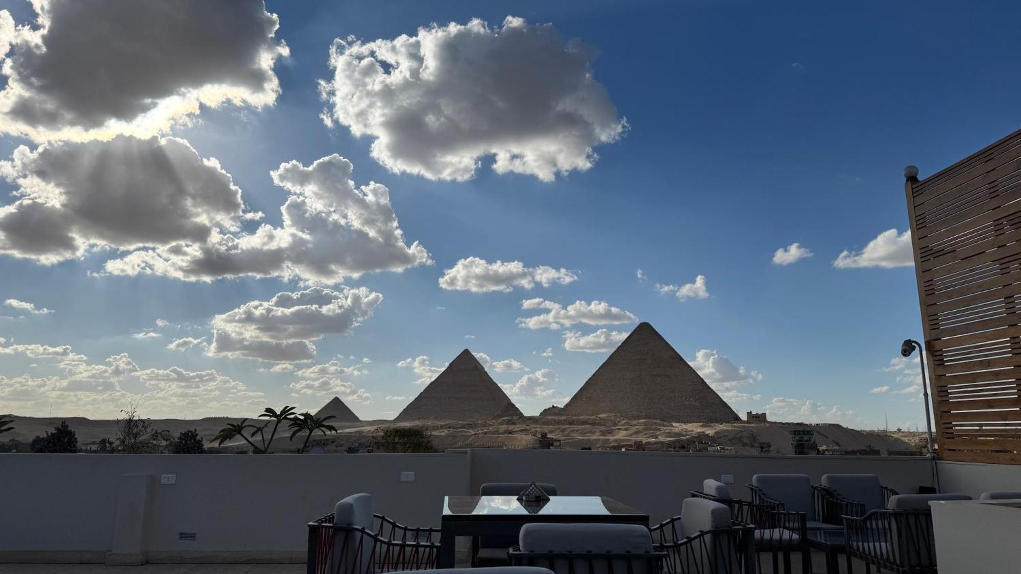 Pyramids Hotel Kafret el-Gabal Eksteriør bilde